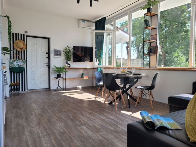 Квартира-студия, 33,5 м², 1/5 эт.