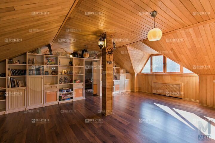 Дом 310 м² на участке 6 сот.