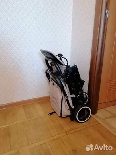 Прогулочная коляска Dearest 818 Plus