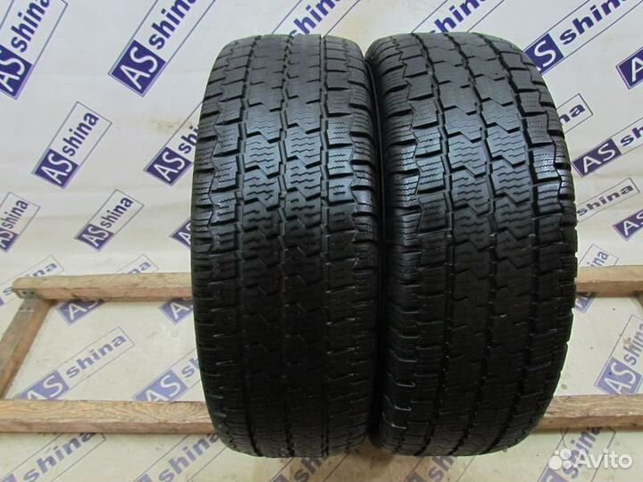 Continental VancoFourSeason 2 235/65 R16C 101K