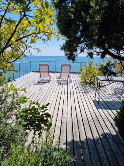 Дом 20 м² на участке 14 сот.