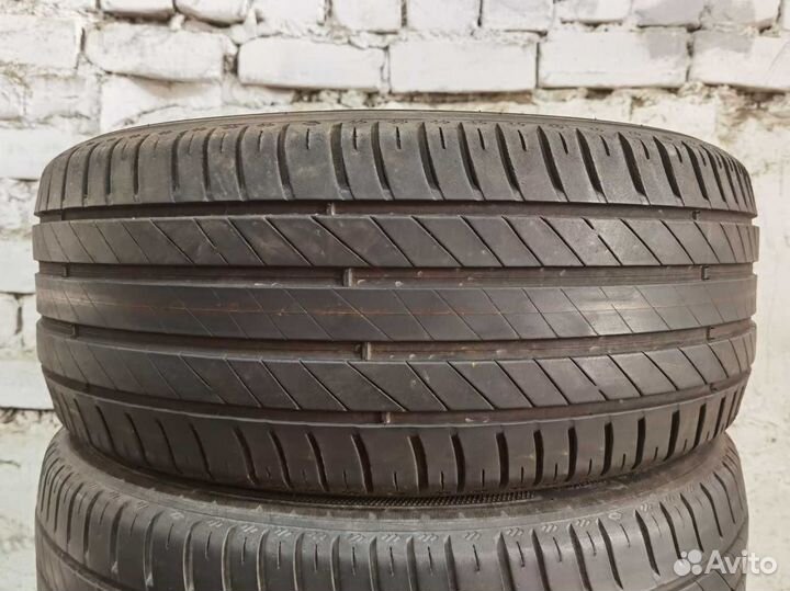 Kleber Dynaxer HP4 215/55 R17 98V