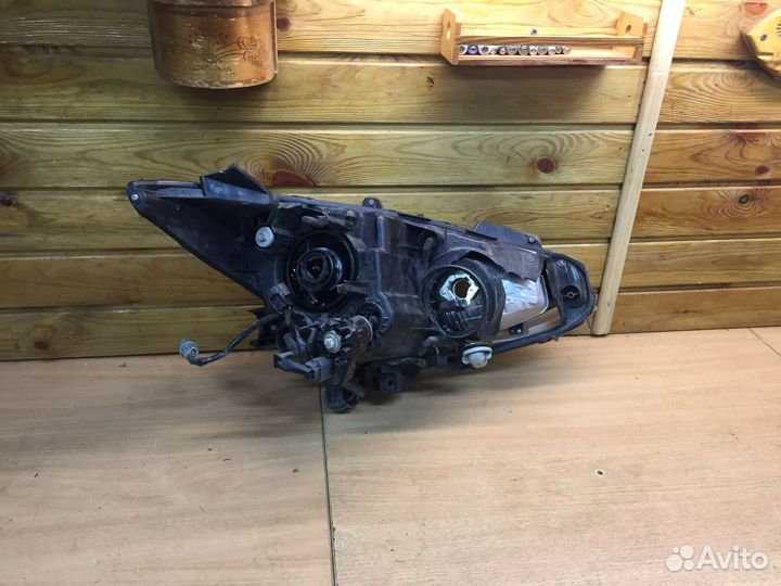 Фара левая на Mazda 3 bm
