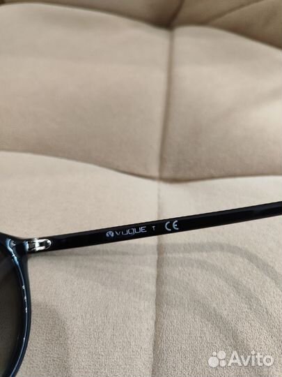 Солнцезащитные очки женские vogue