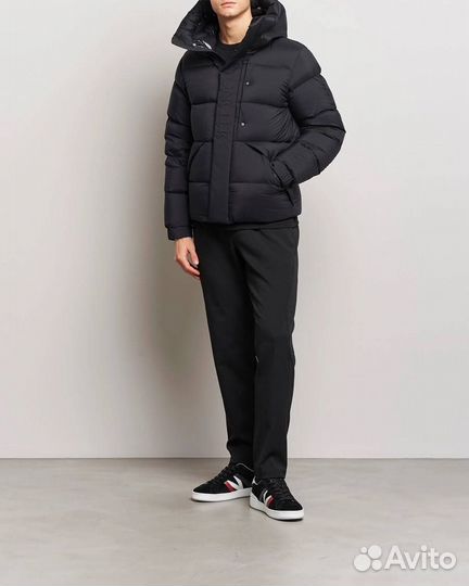 Пуховик Moncler