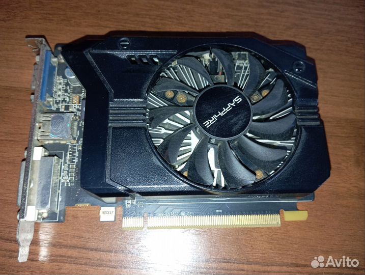 Видеокарта R7 250
