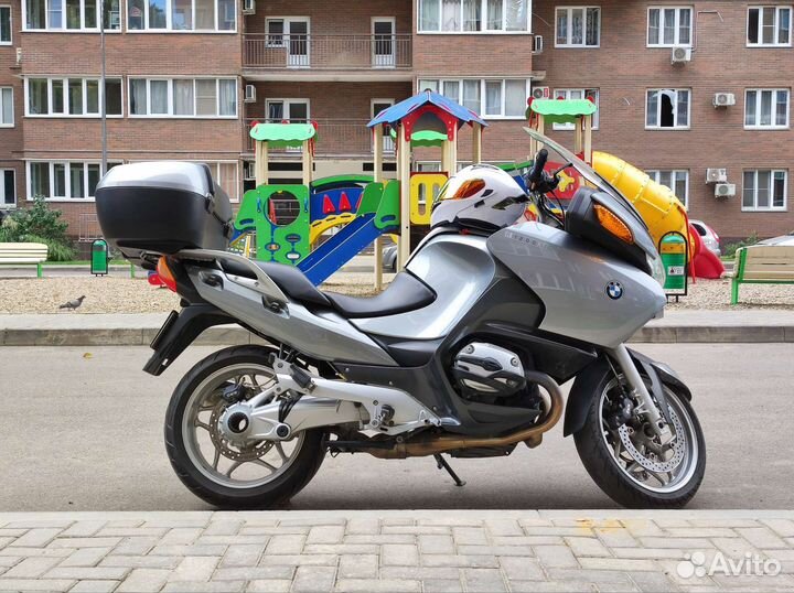 Туристический мотоцикл BMW R1200RT