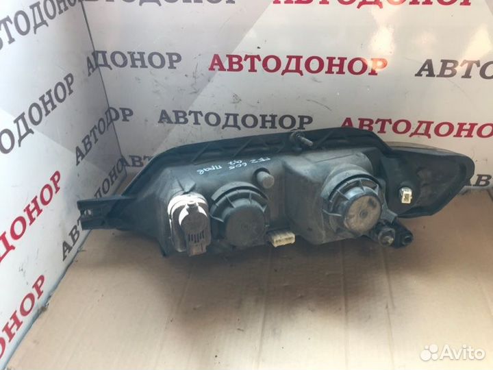 Фара галогеновая передняя правая Peugeot 605 1997