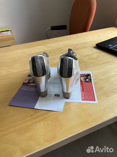 Туфли с открытым носом бренда Byblos