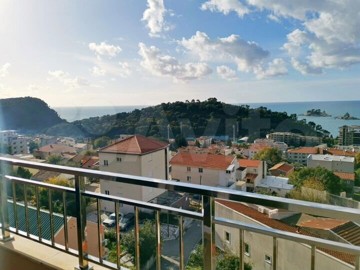 3-к. квартира, 110 м² (Черногория)