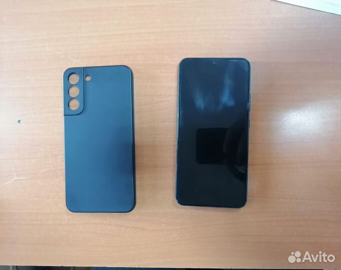 Samsung Galaxy S22+, 8/128 ГБ