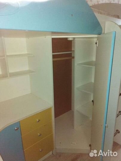 Детская стенка-кровать