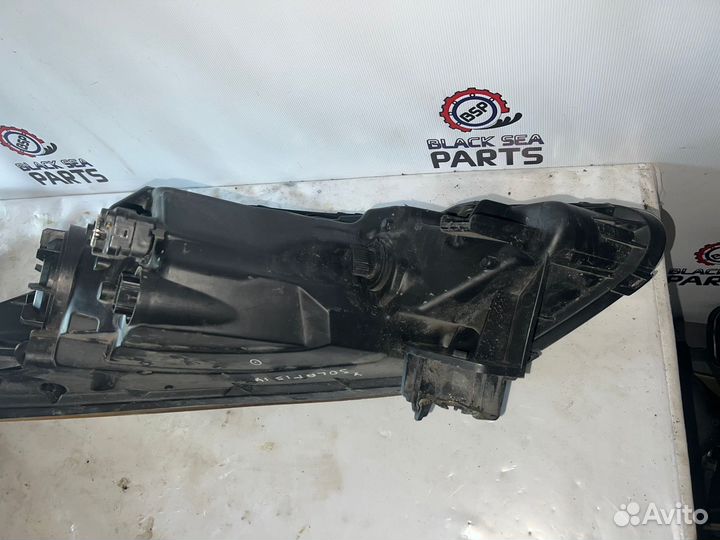 Фара правая на hyundai solaris 2014 рест