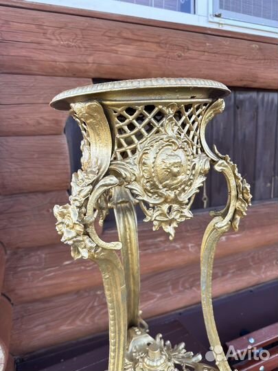 Подставка жардиньерка