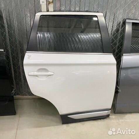 Дверь задняя правая Митсубиси Аутлендер 3 GF