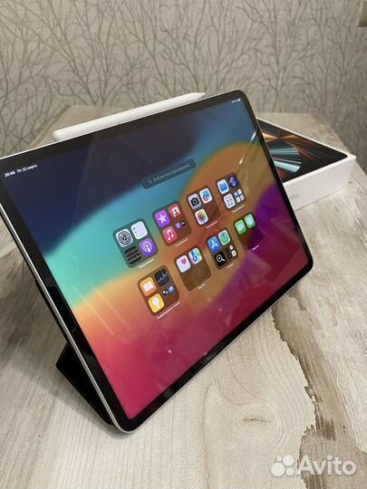 iPad pro 12.9 1tb + Apple Pencil (2-го поколения)