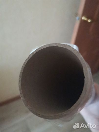 Картонный тубус с крышкой