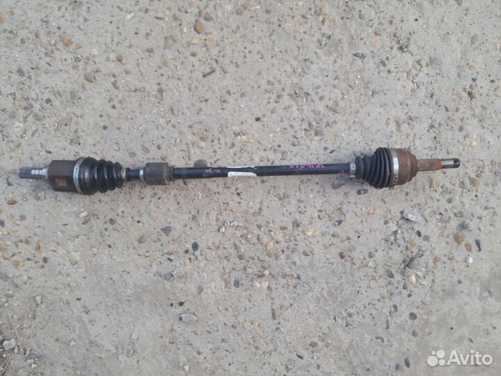 Привод правый nissan tiida 2010г. C11