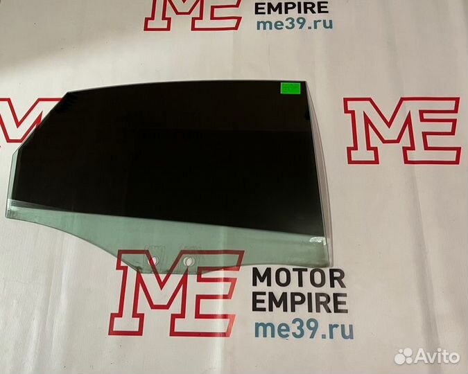 Стекло двери заднее правое Audi A6 C6 2006