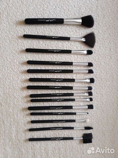 Кисти для макияжа