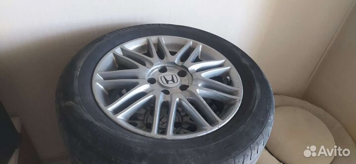 Continental ContiPremiumContact 2 215/60 R17