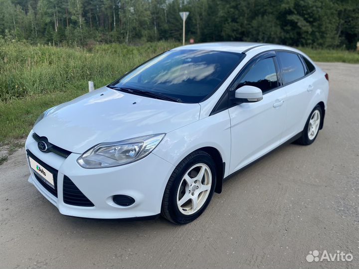 Ford Focus 1.6 МТ, 2012, 217 000 км