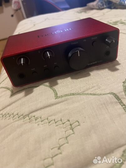 Звуковая карта focusrite scarlett solo 4th gen