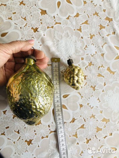 Стеклянный огромный лимон из прошлого
