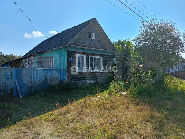 Дом 50,2 м² на участке 8,2 сот.