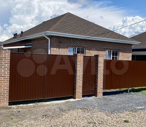 Дом 104 м² на участке 5,4 сот.