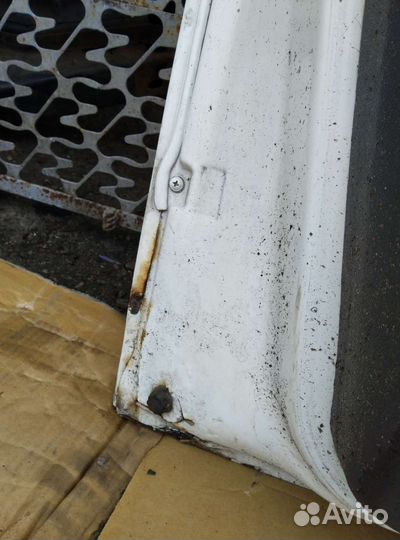 Дверь передняя левая мерседес Вито 638
