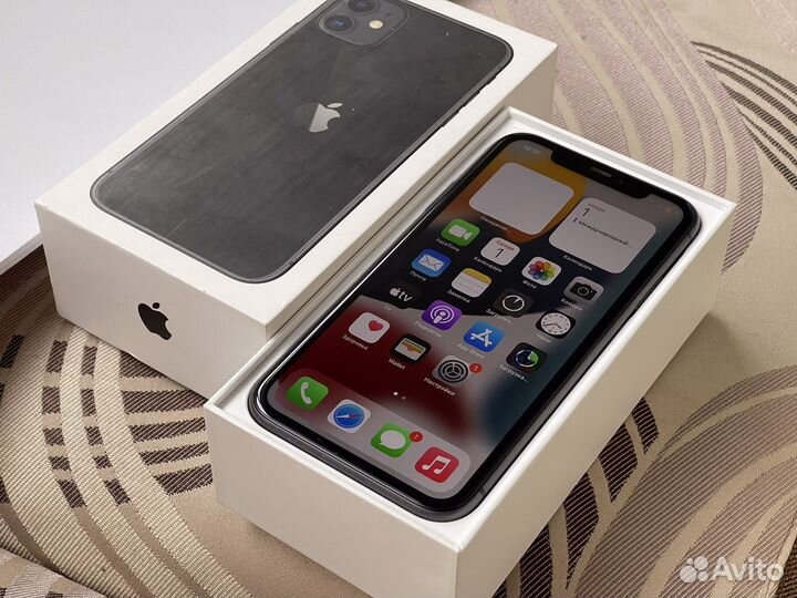 iPhone 11, 128 ГБ