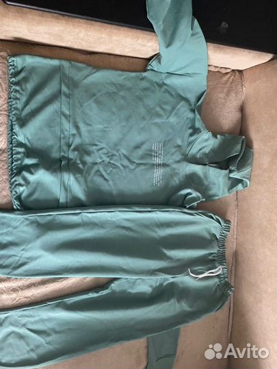 Спортивный костюм