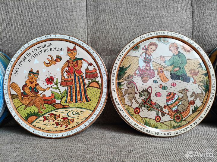 Жестяные банки из под печенья