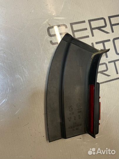 Фонарь противотуманный задний левый Volkswagen