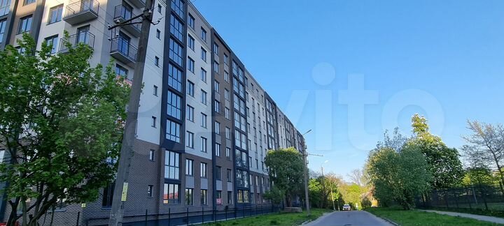4-к. квартира, 108 м², 1/8 эт.