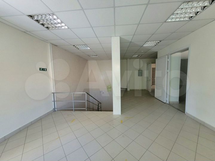 Сдам помещение на 1-й линии в центре