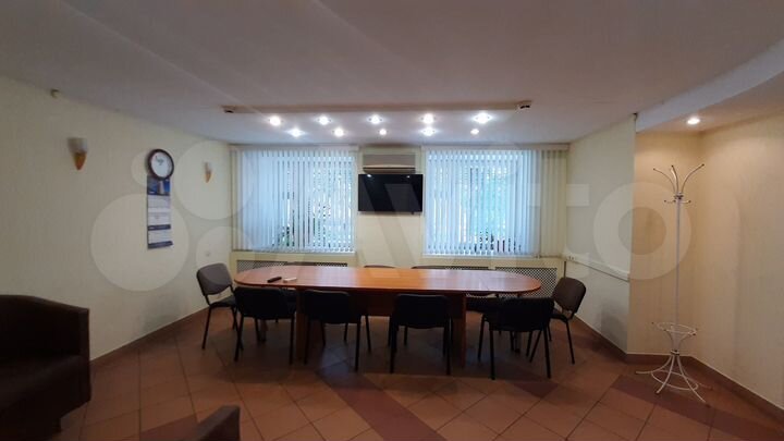 Офис с мебелью, 354.85 м²