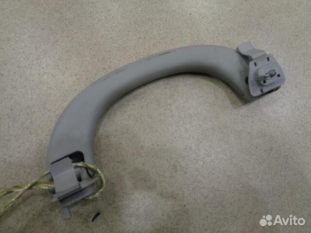 Ручка внутренняя потолочная передняя левая Merced