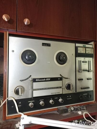 Катушечный магнитофон Илеть 101