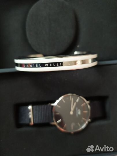 Часы и браслет набор Daniel wellington новые