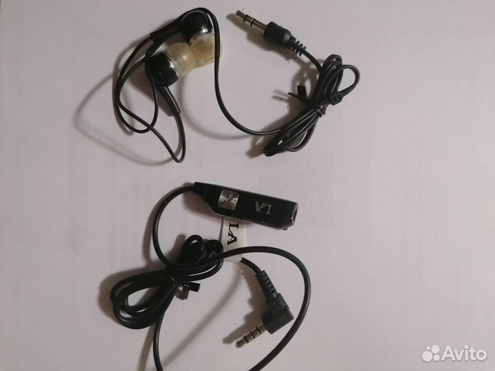 Наушники для телефона