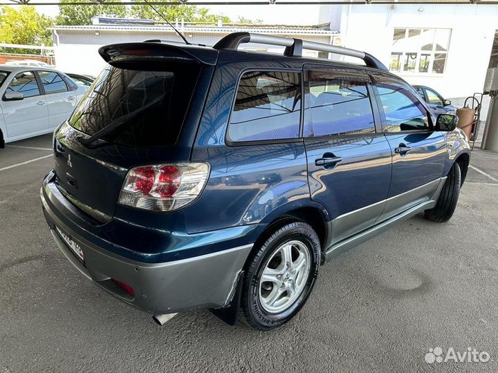 Mitsubishi Outlander 2.4 МТ, 2004, 350 000 км