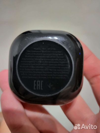 Samsung galaxy buds live наушники