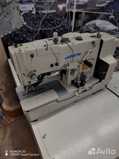 Швейная машинка