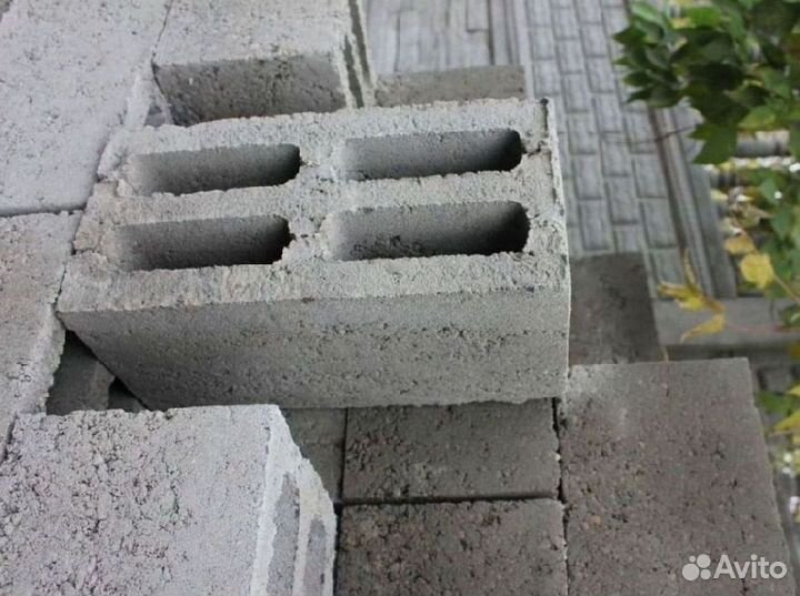 Блоки керамзитобетонные 12