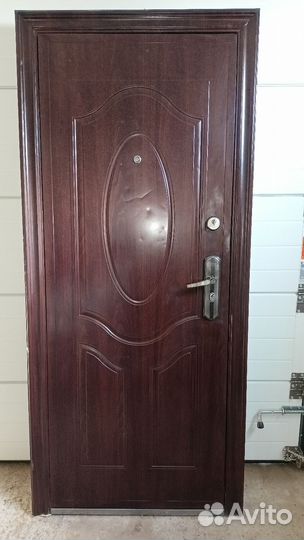 Двери металлические входные