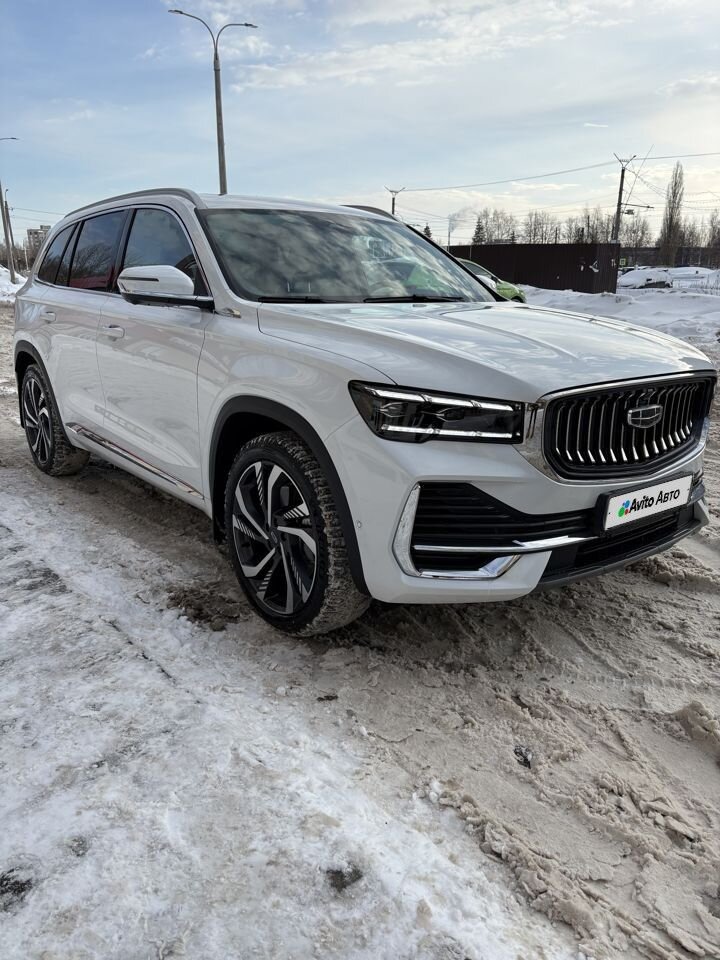 Geely Monjaro: фото владельца