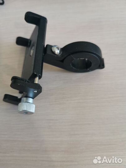 Регулируемая подставка - держатель для руля