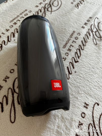 Продаю колонку jbl pulse